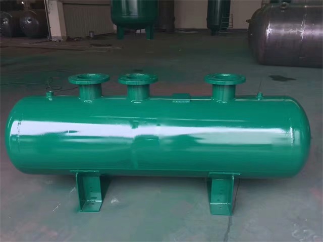 1679991473376569.jpeg 兴宾兴宾兴宾蒸汽分气缸1.jpeg